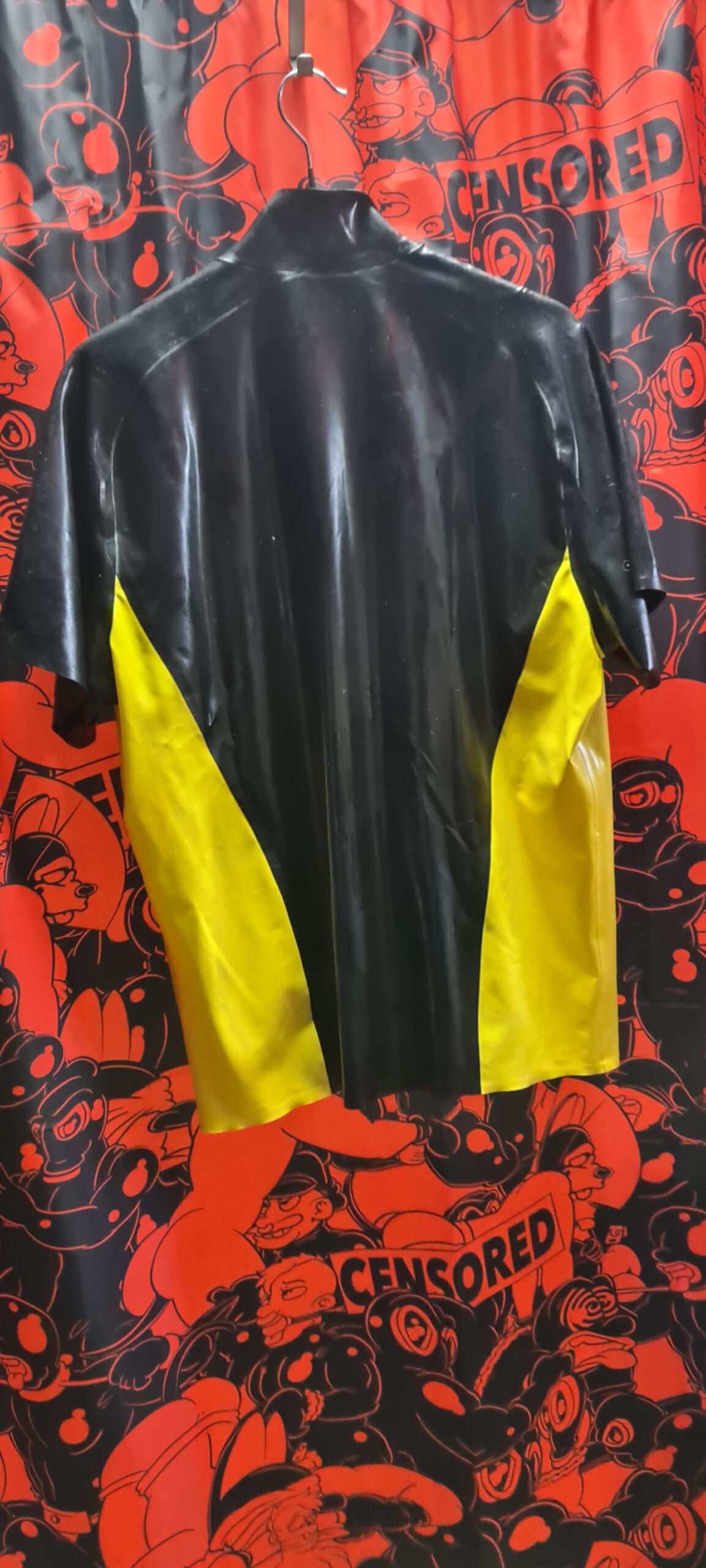 LATEX TSHIRT BLACK/YELLOW XXL - Master-Play